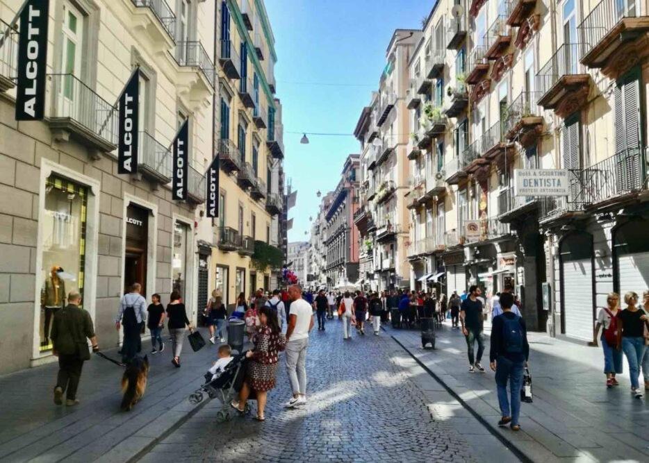 Yacht Club Angioino Hotel Napoli Bagian luar foto
